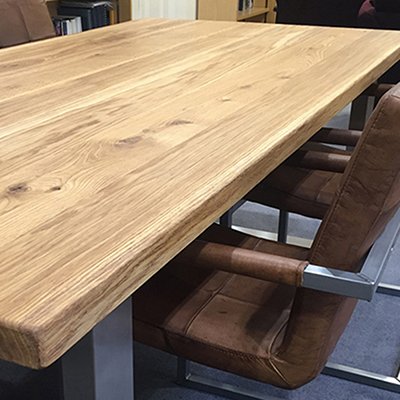 Oak raw finish table Oak raw finish table